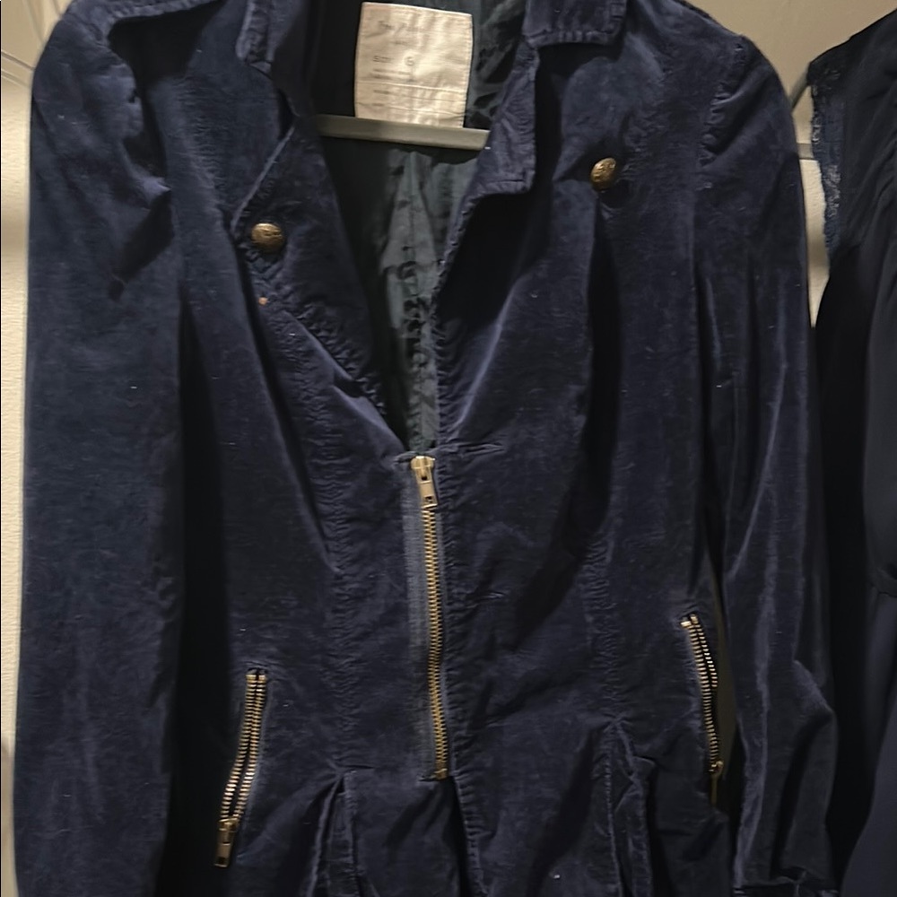 Vintage Free People Size 6 Velvet Navy Blue with Gold Buttons and Pleats Jacket